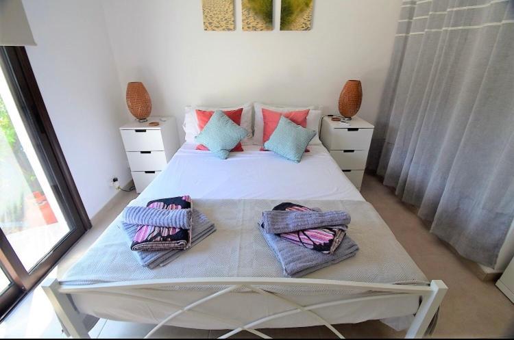 Bay Cottage Beautiful Cosy Luxury Cottage - Beach Area Pissoúri Extérieur photo